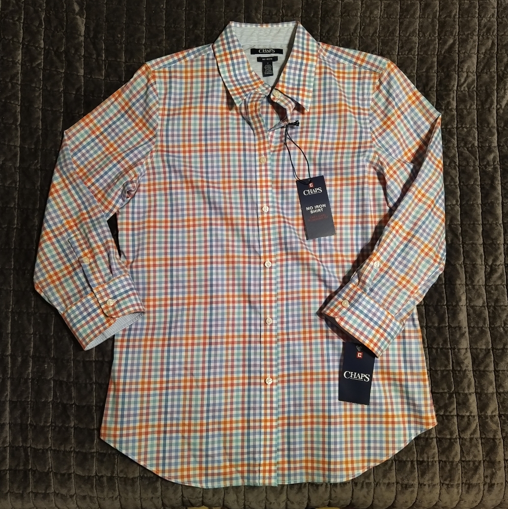 Chaps 'No Iron' button up top